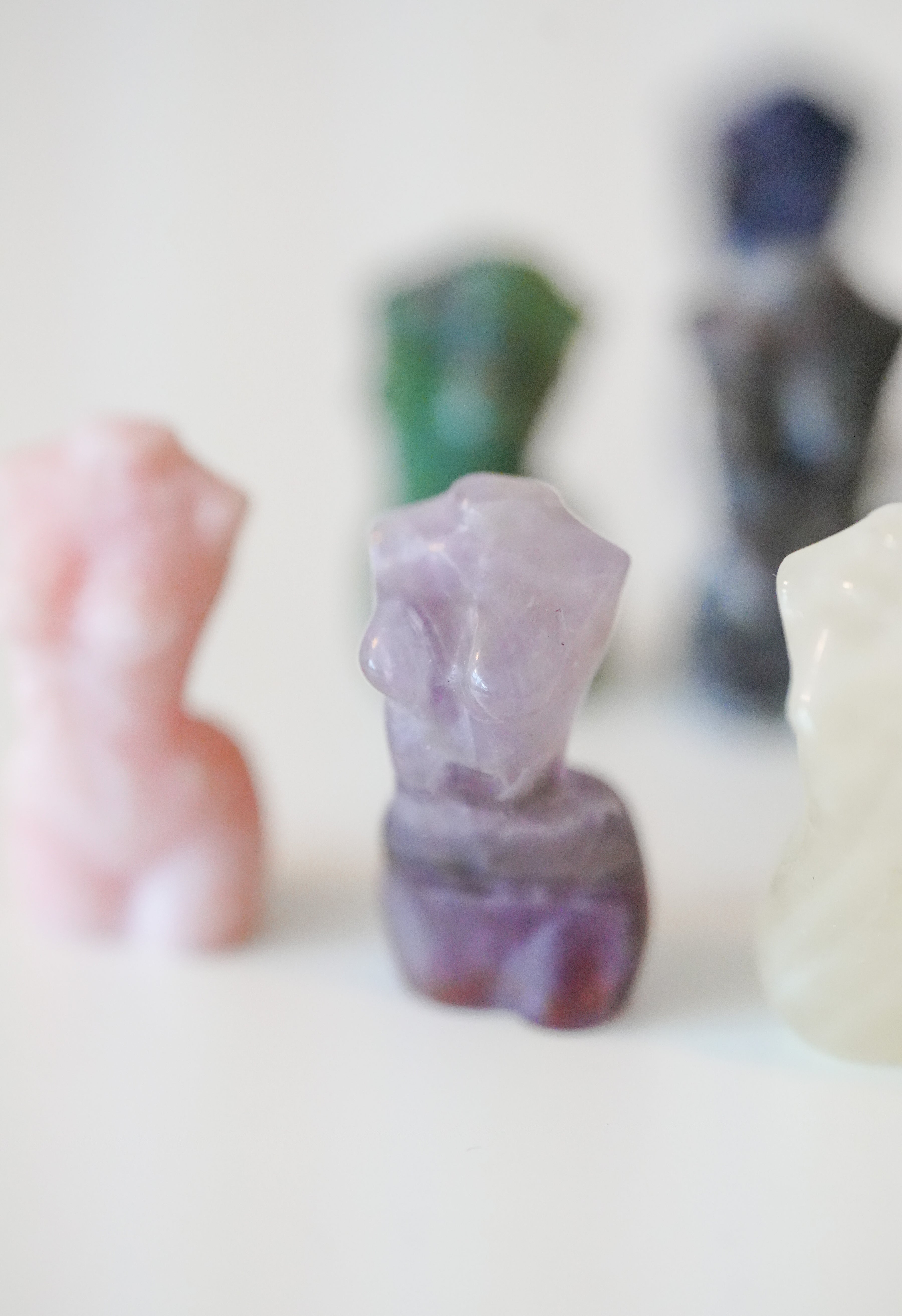 Busto Mineral Aleatorio – Identidad, presencia y energía única