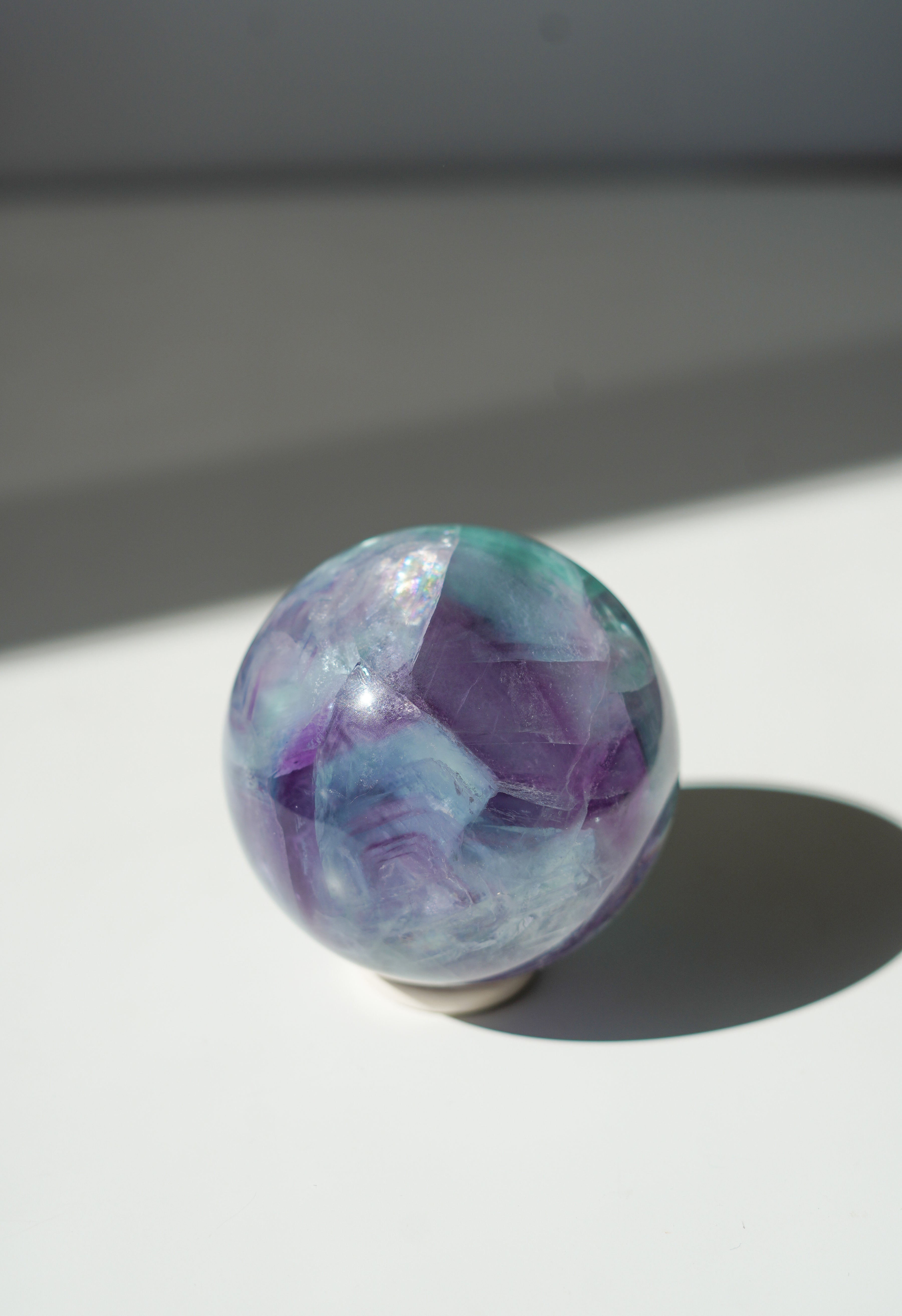 Esfera de Fluorita Arcoíris - pieza única