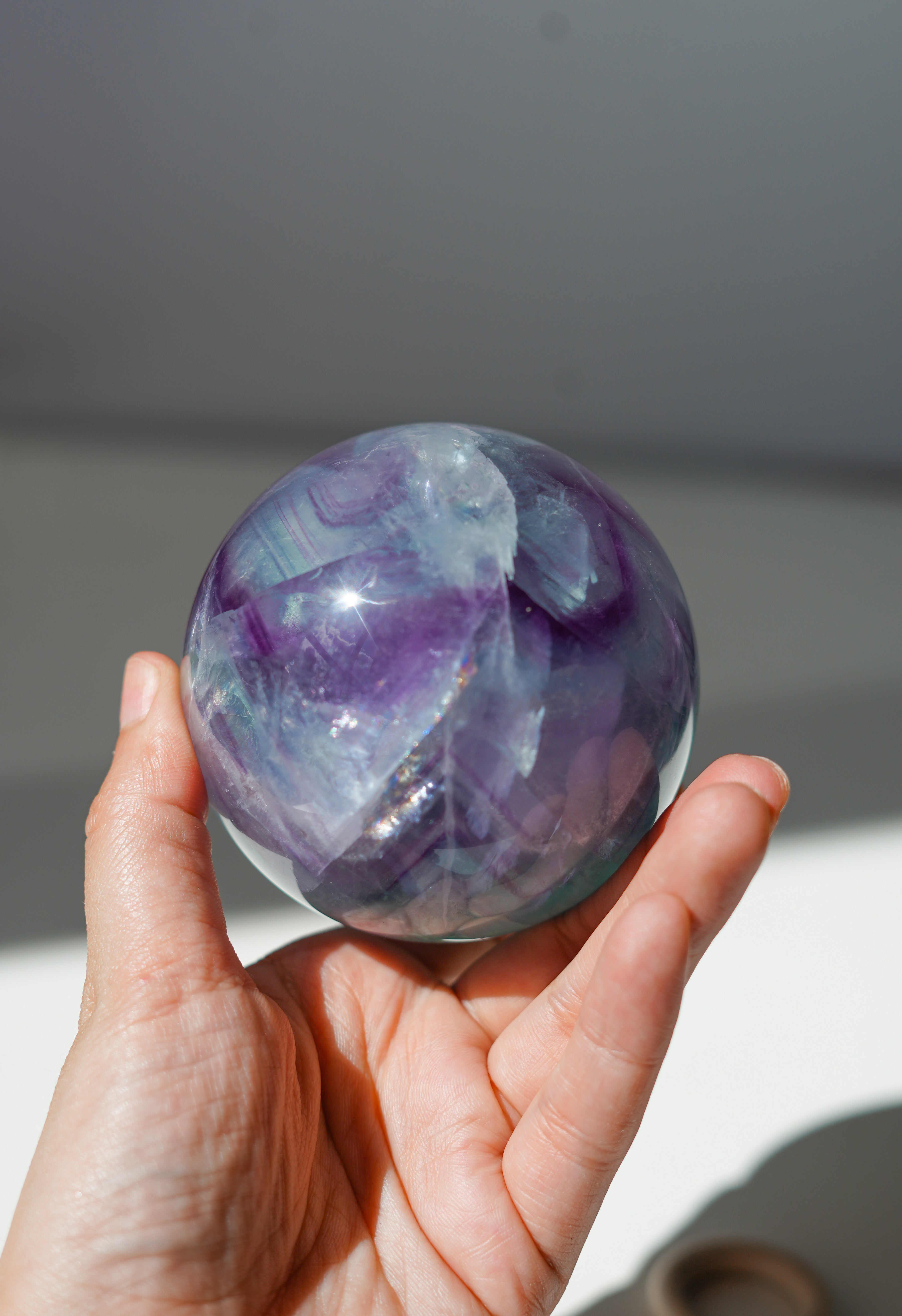 Esfera de Fluorita Arcoíris - pieza única