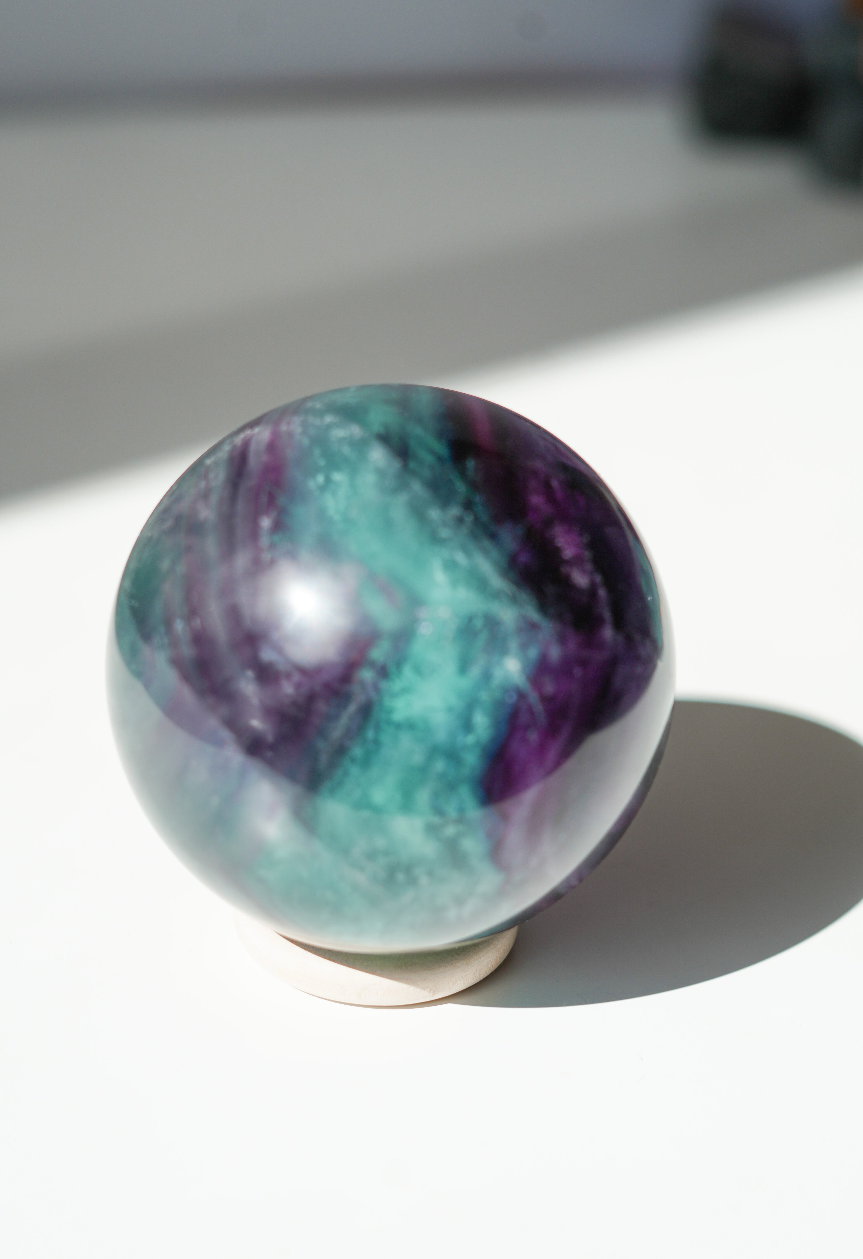 Esfera de Fluorita Arcoíris - pieza única