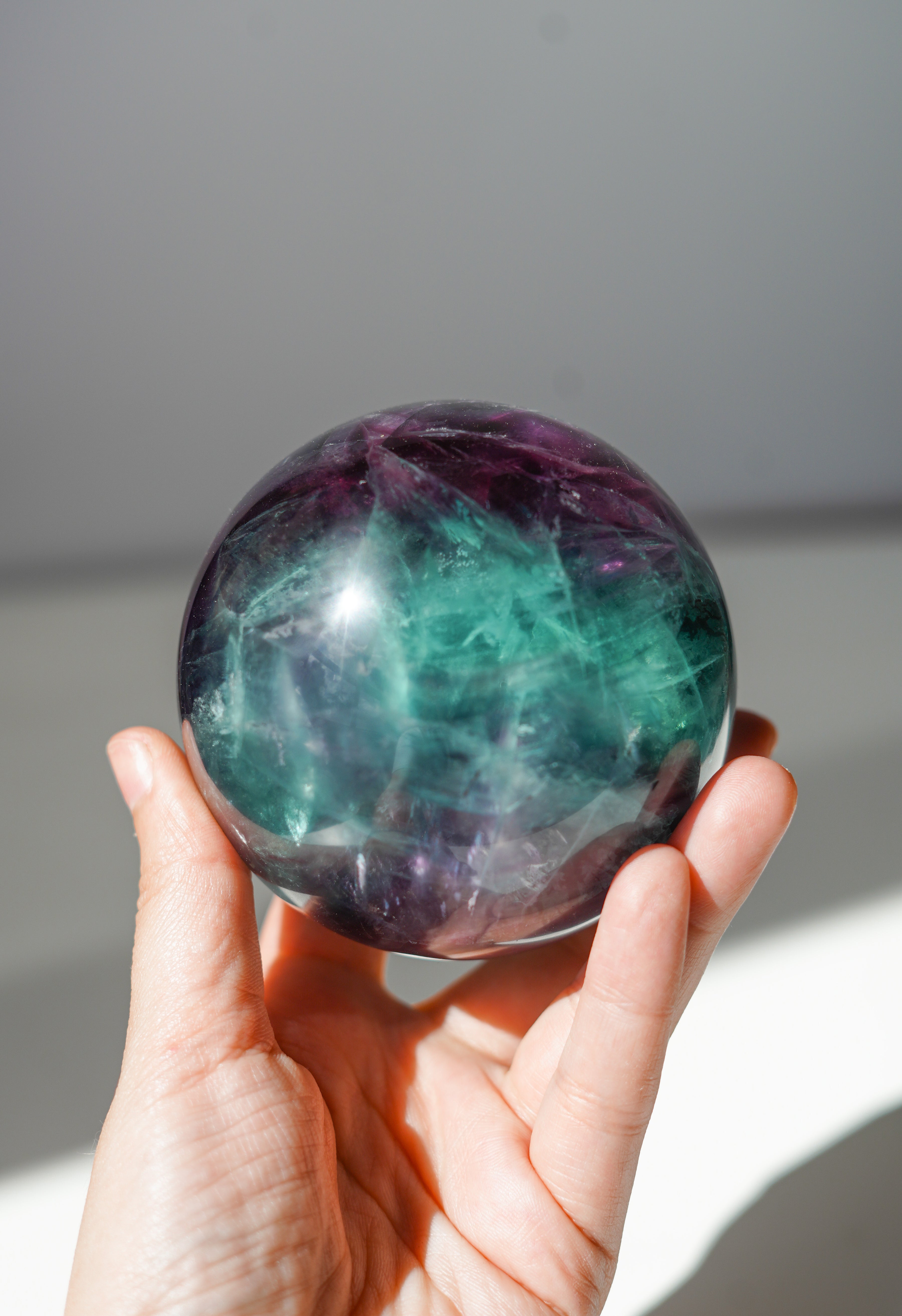 Esfera de Fluorita Arcoíris - pieza única