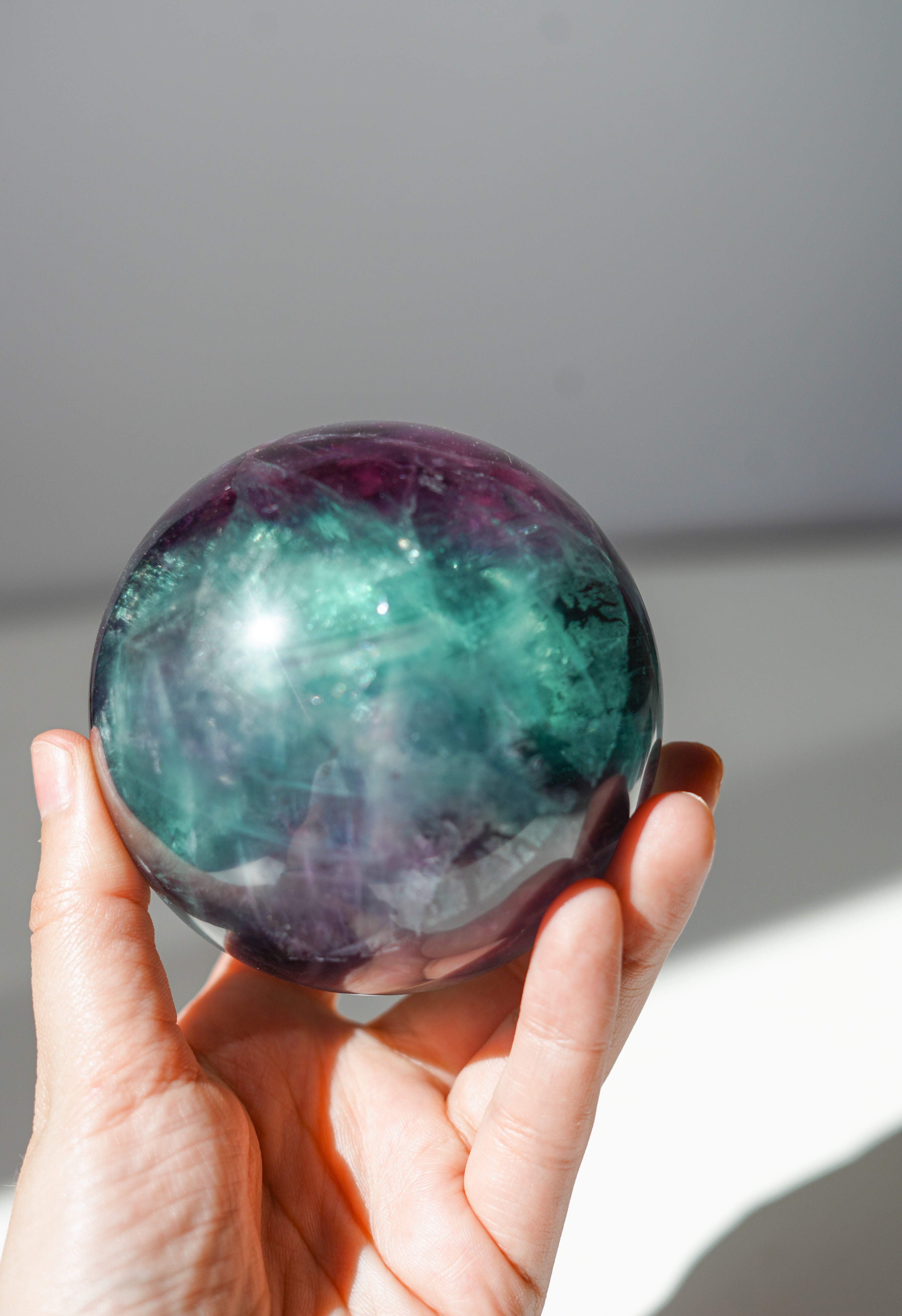Esfera de Fluorita Arcoíris - pieza única