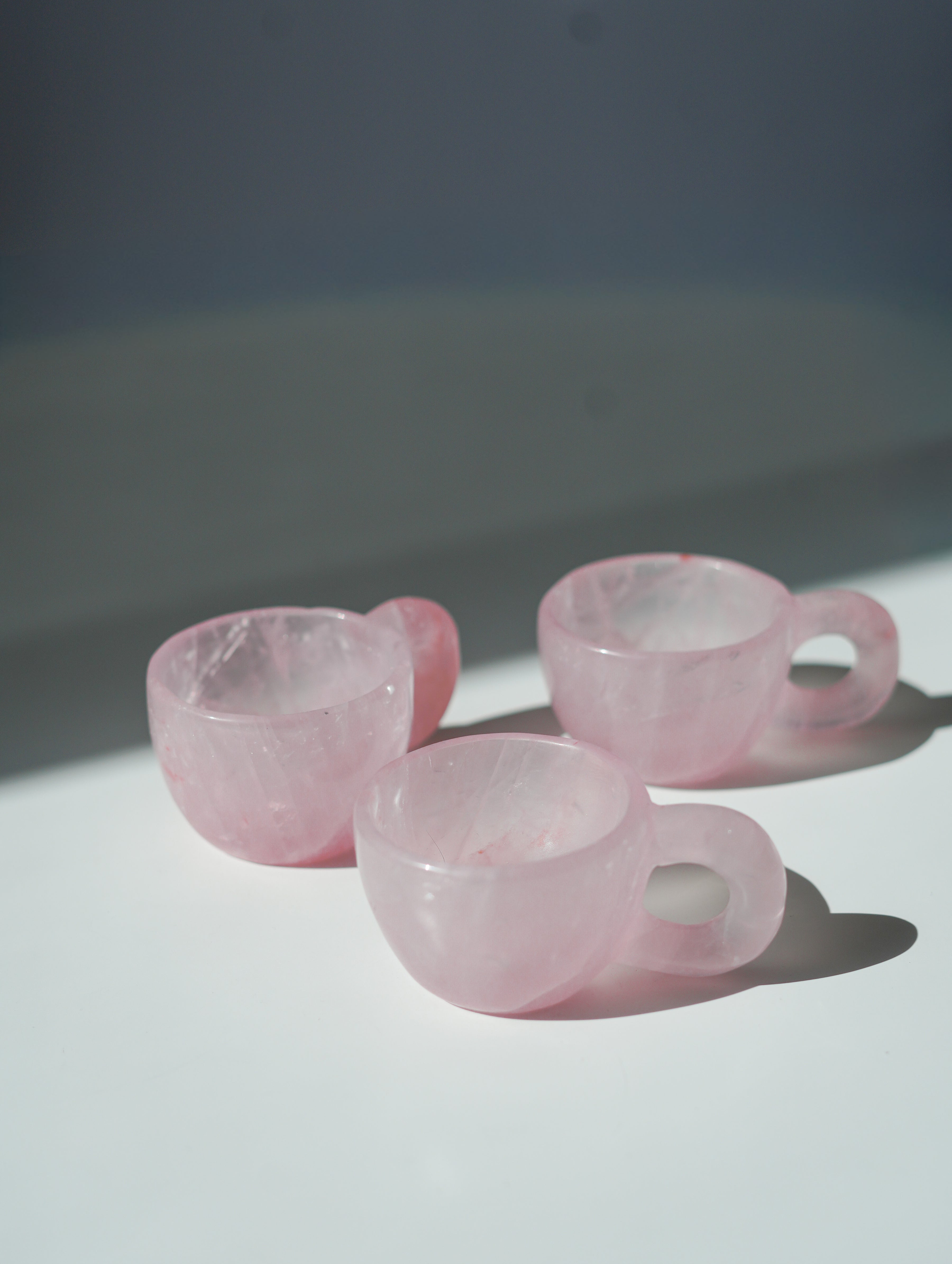 Taza de Cuarzo Rosa natural