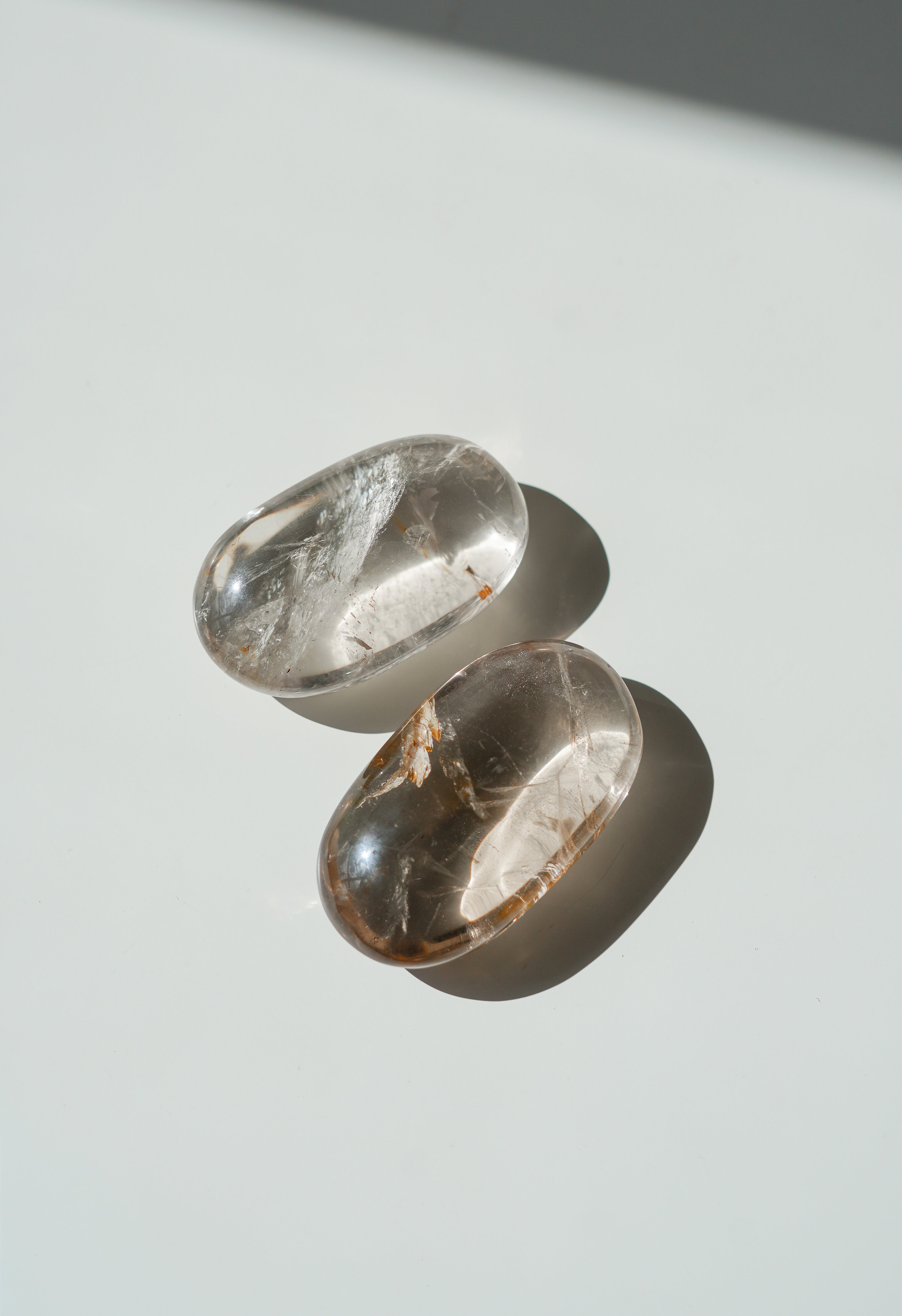Palmstone de Cuarzo con Golden Healer natural