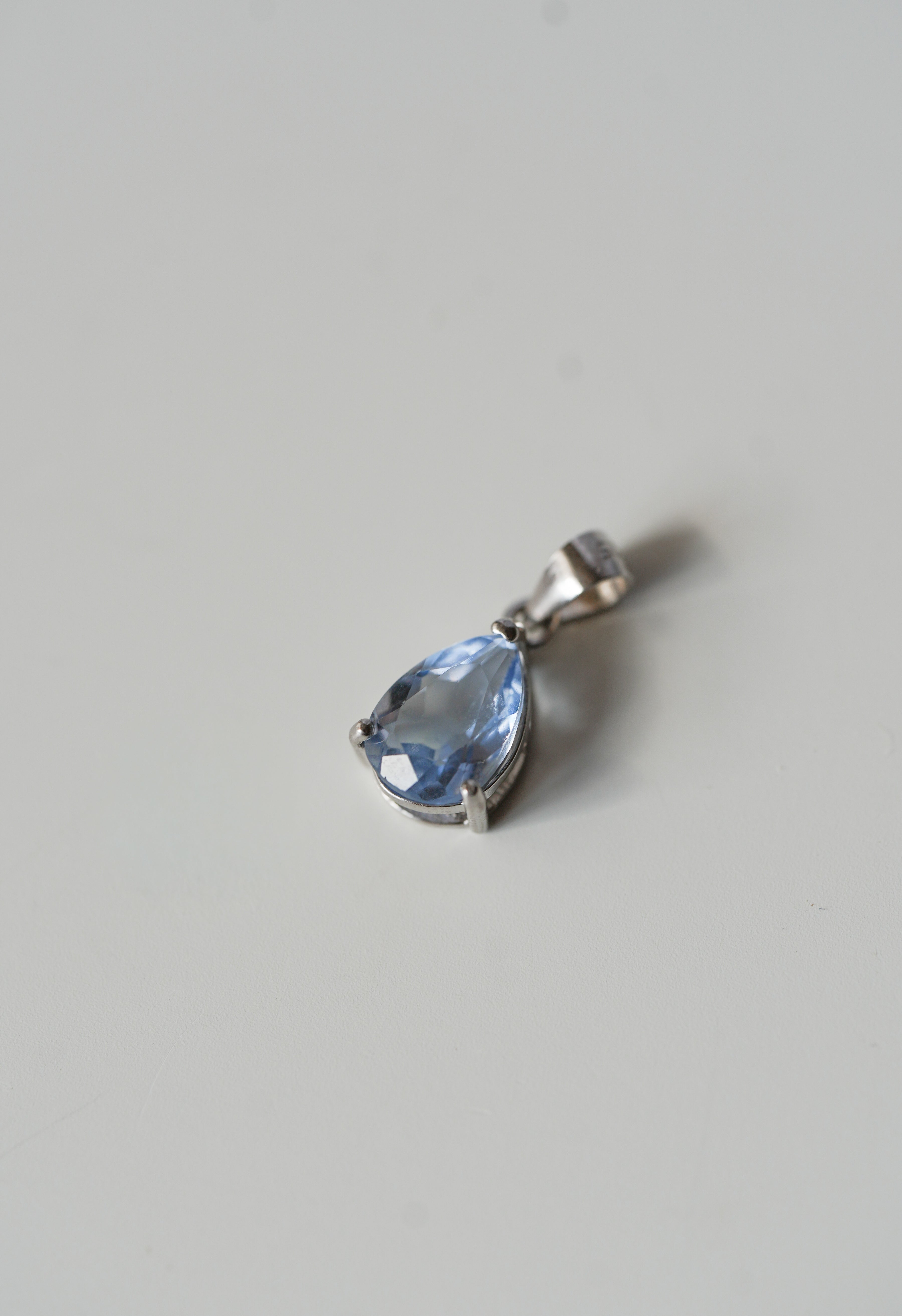 Abalorio de Fluorita Azul en plata 925