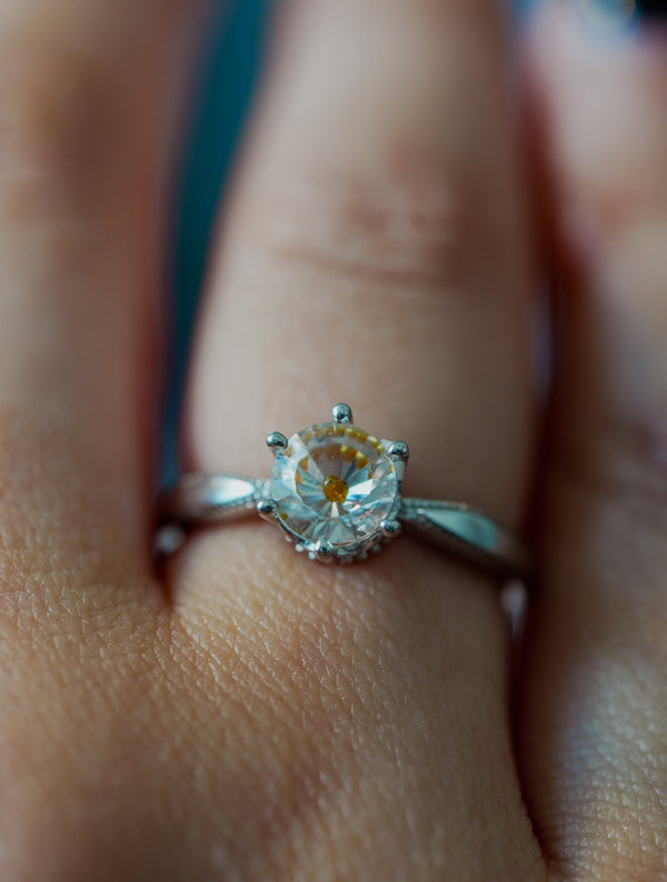 Anillo de Plata Adaptable con Cuarzo con Petróleo y Agua