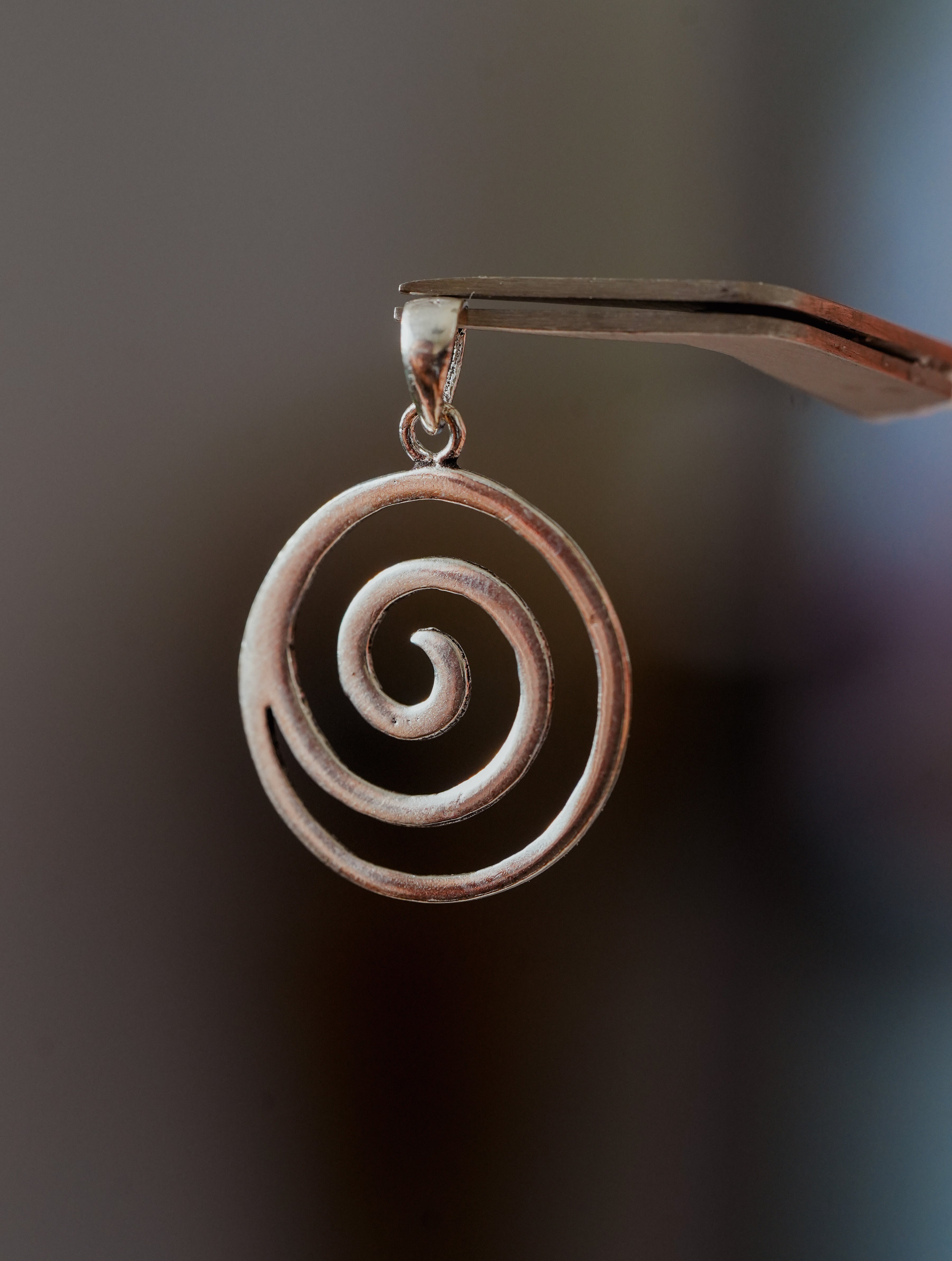 Abalorio de Plata con Espiral