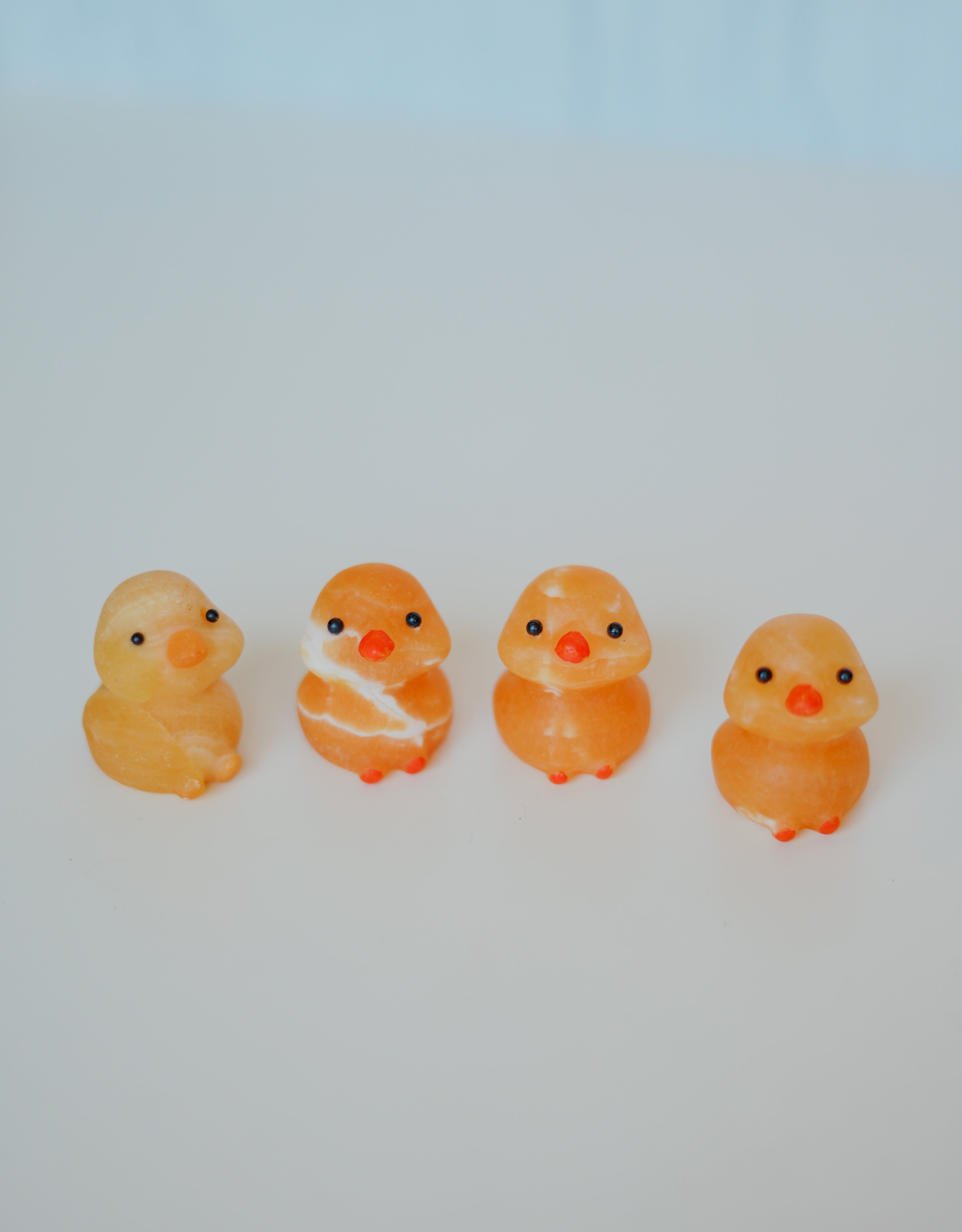 Pato de calcita naranja