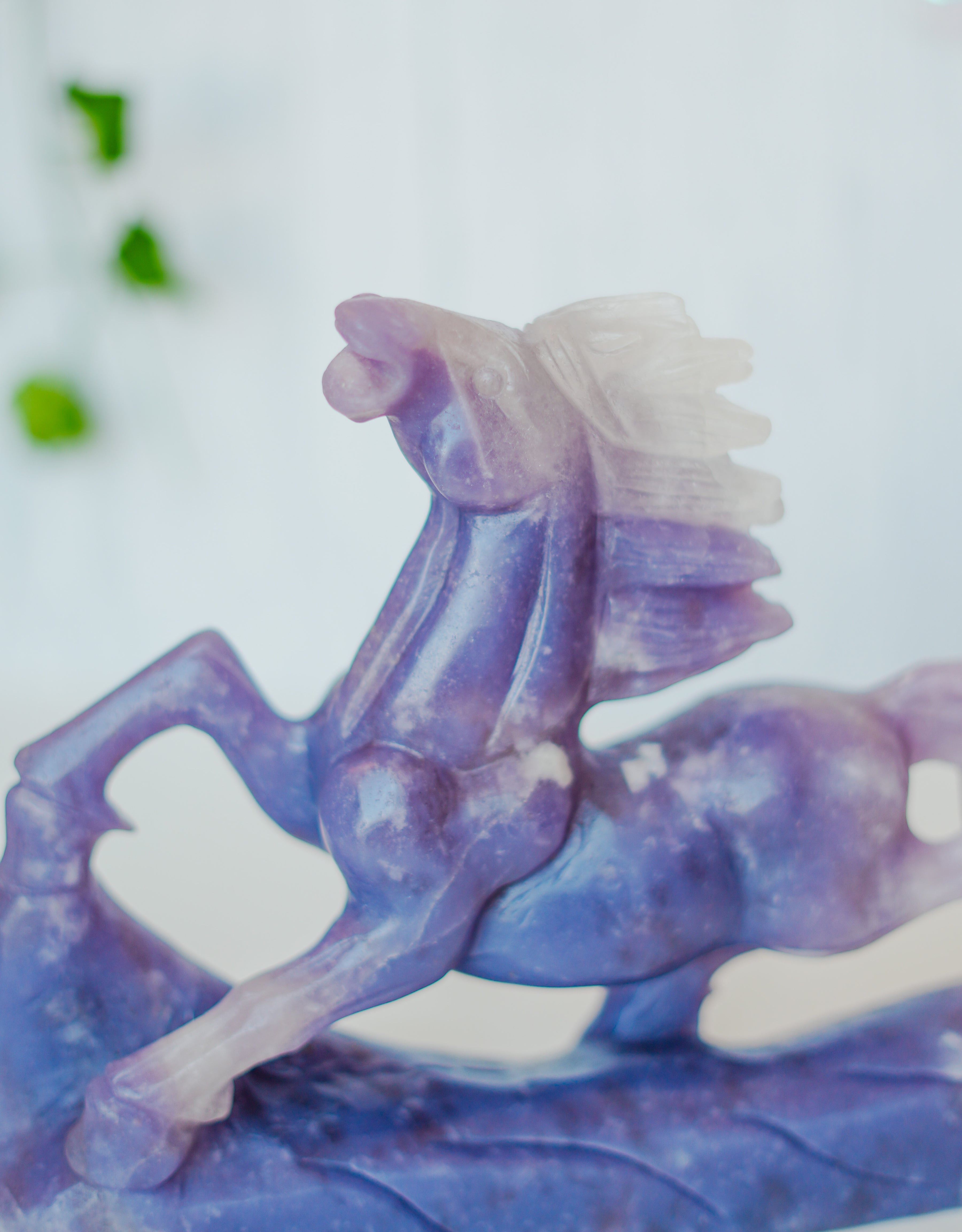 Caballo grande de lepidolita
