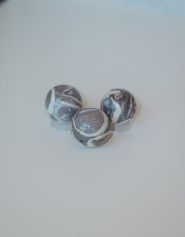 Esfera de concha fosilizada
