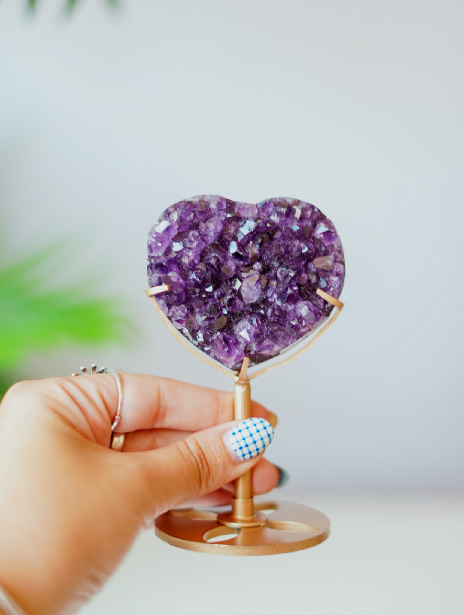 Corazón de Amatista Calidad AA con Peana | Espiritualidad y Amor