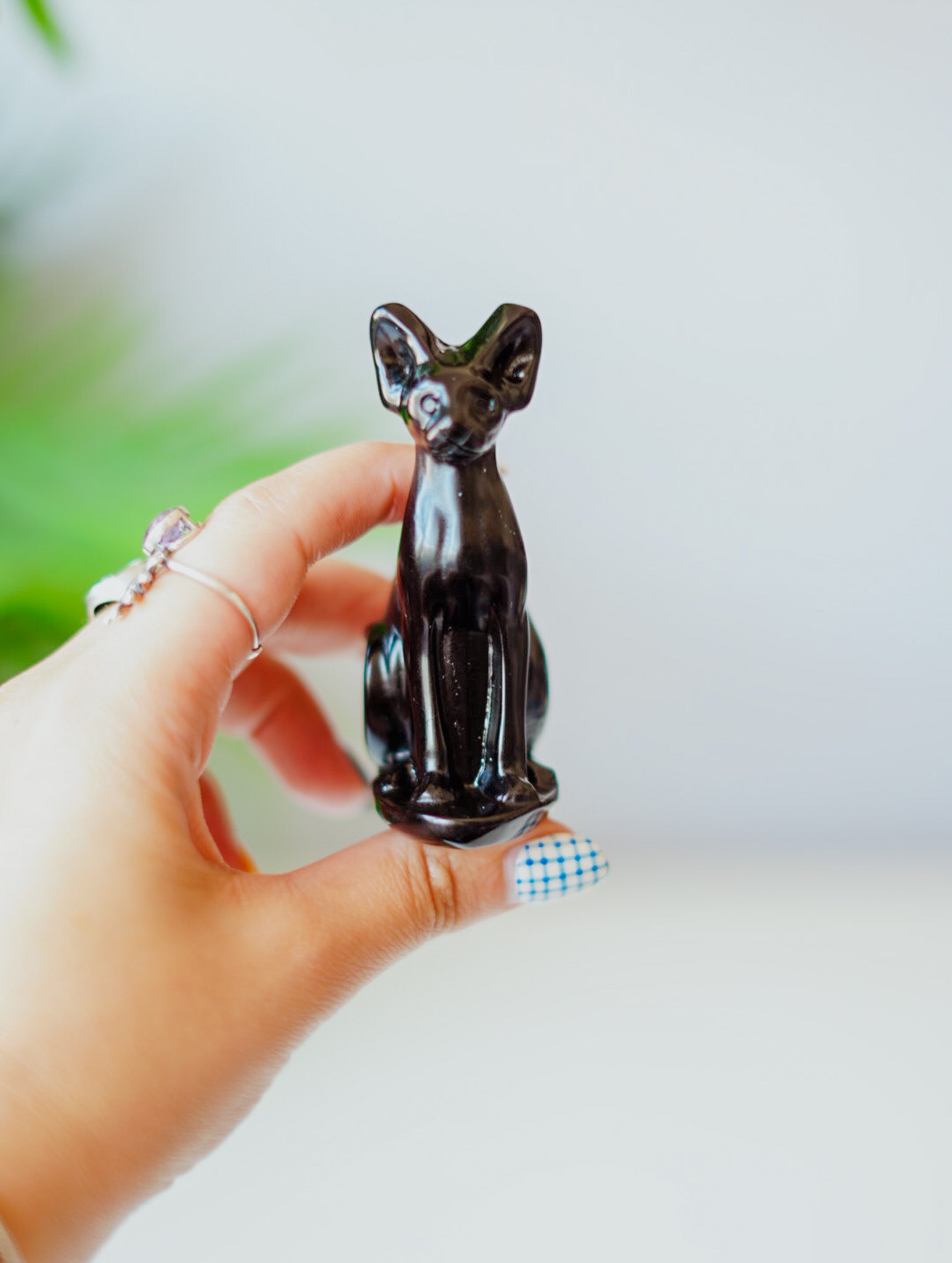 Gato Egipcio de Obsidiana | Protección y Misterio