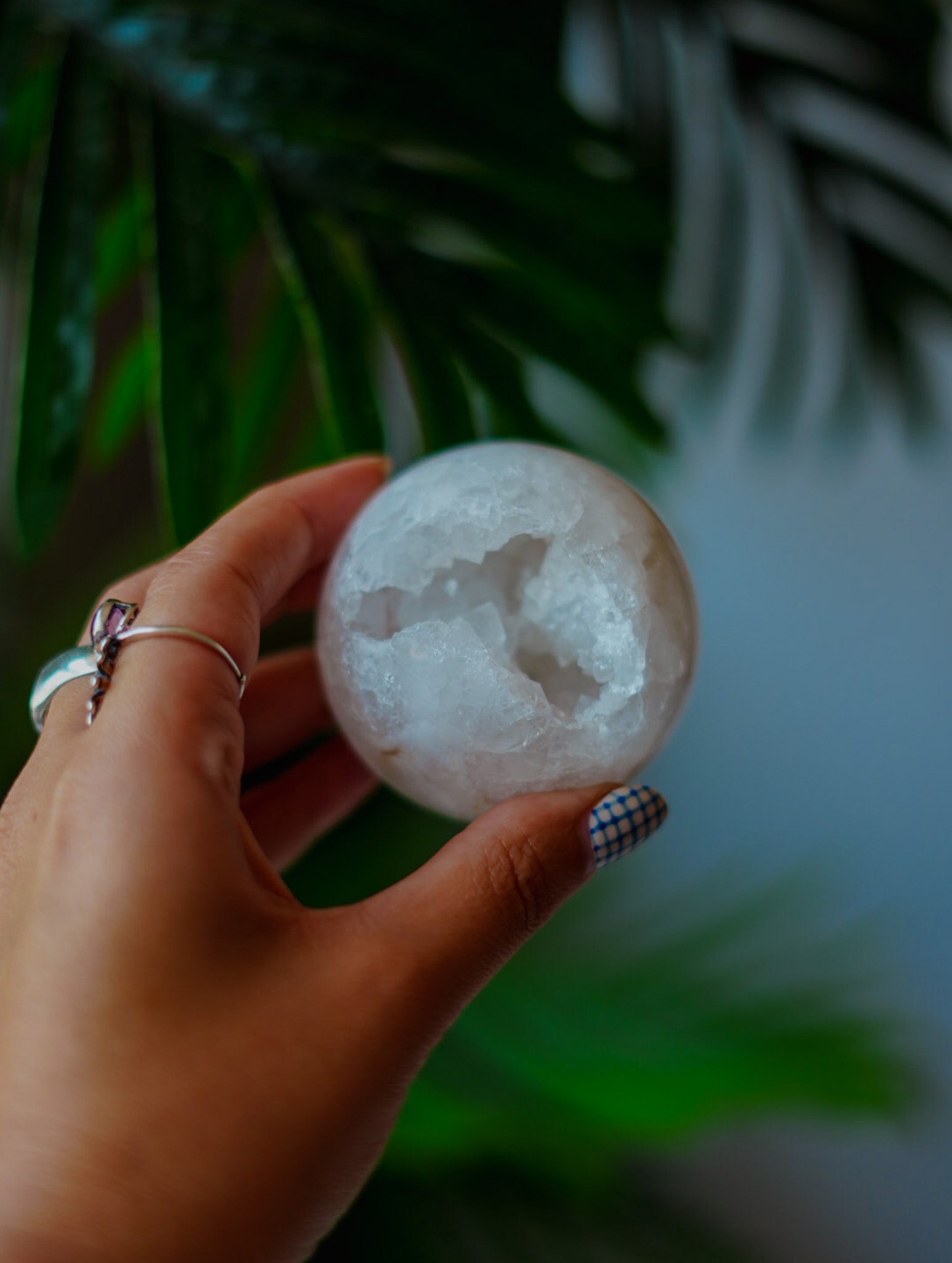 Esfera de Cuarzo con Geoda | Universo Interior
