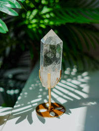 Punta en Stand de Cuarzo Cristal