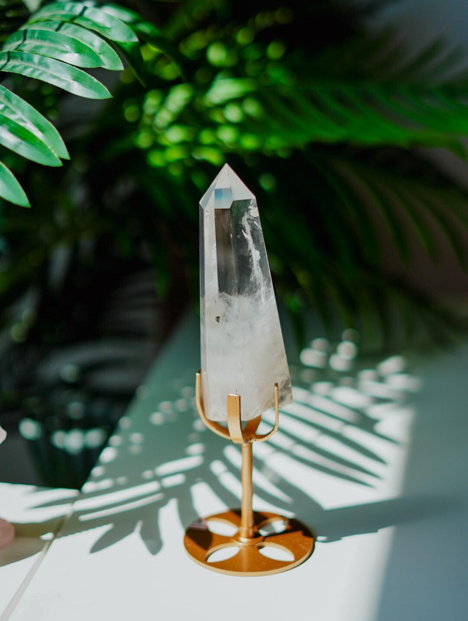 Punta en Stand de Cuarzo Cristal