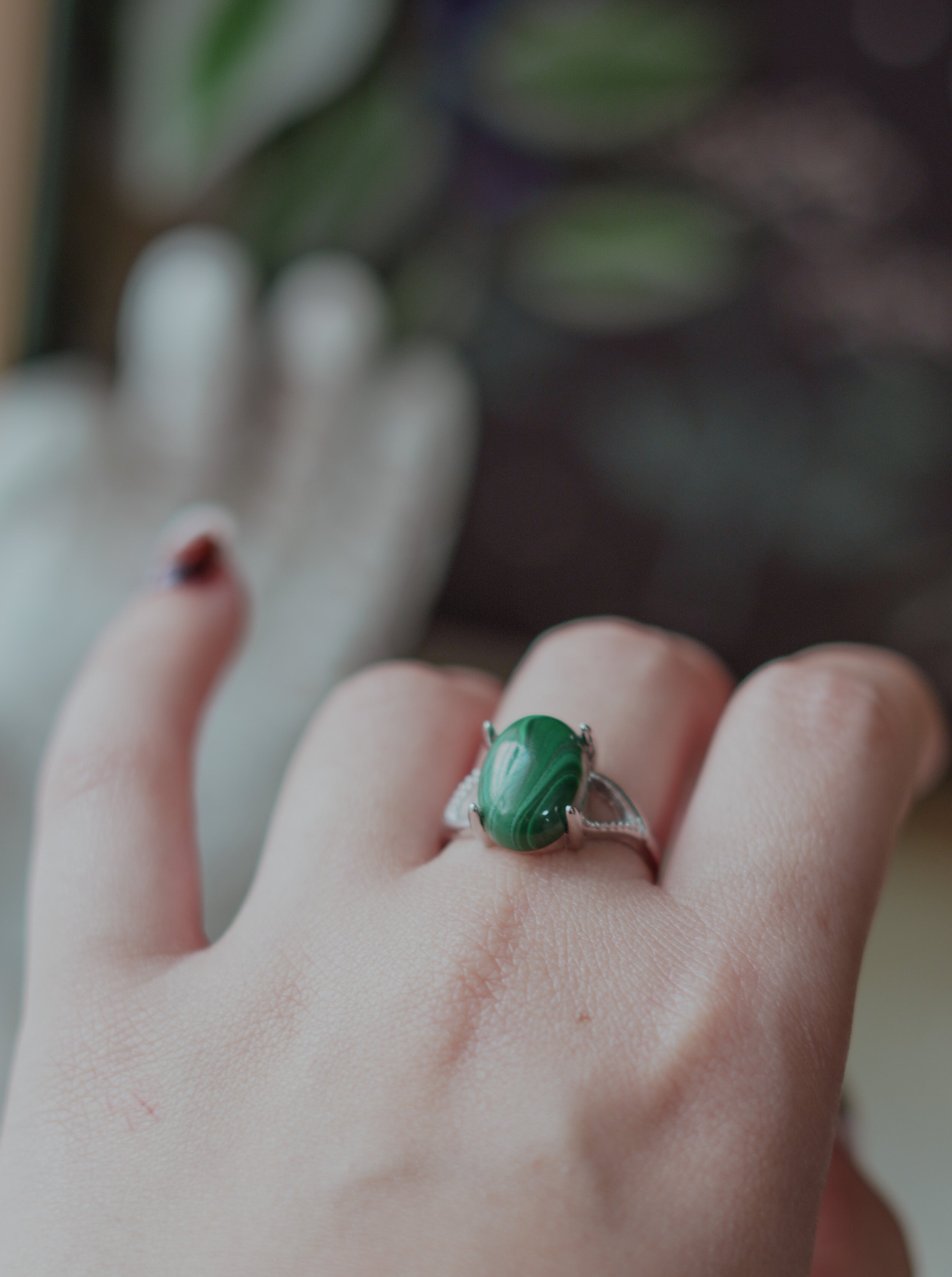 Anillo adaptable de malaquita