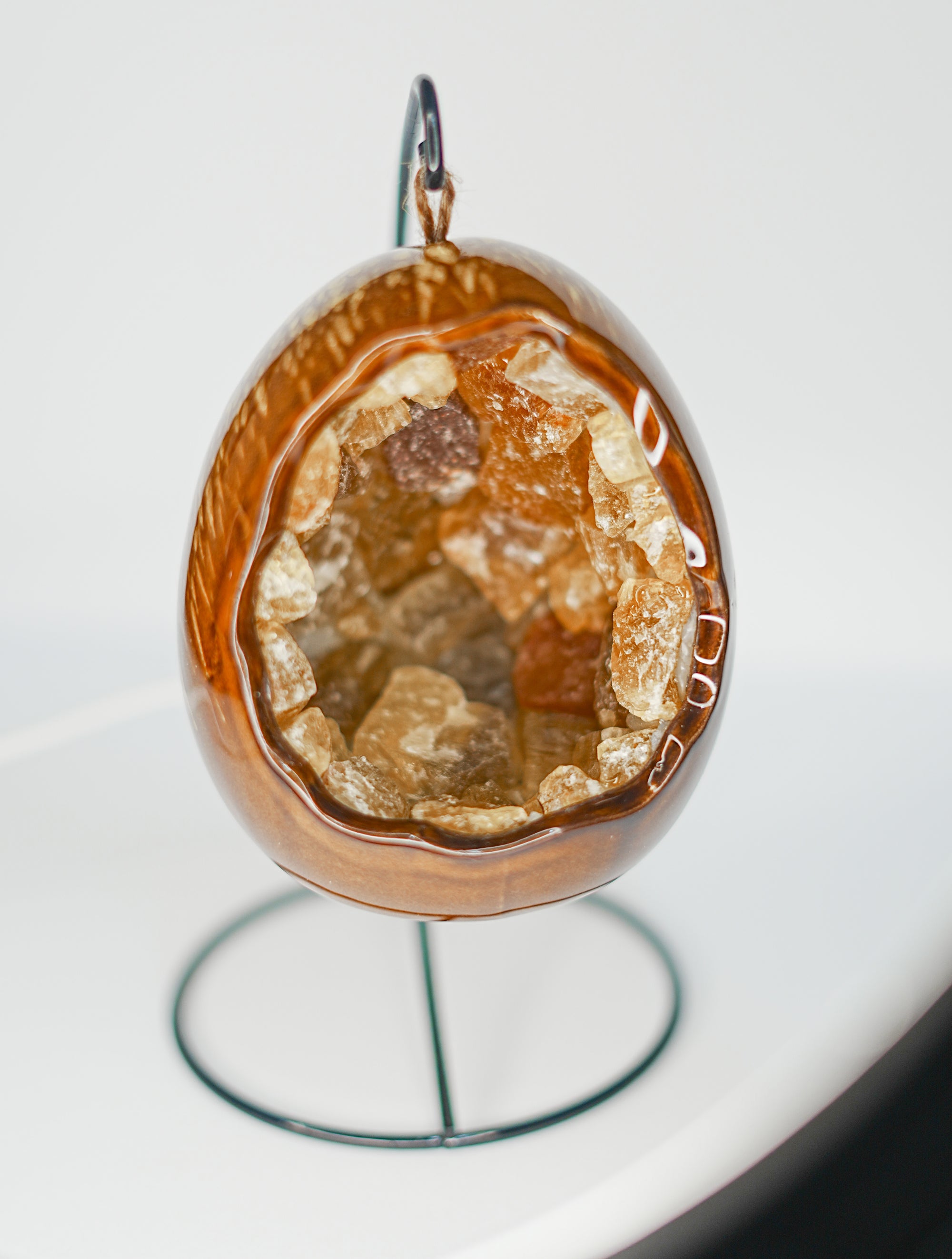 Huevo mineral con Luz Interior