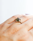 Anillo de Moldavita Estrella – Transformación y Conexión