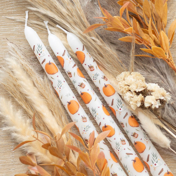 Lote de 3 velas cónicas sin aroma «Pumpkin Kisses»