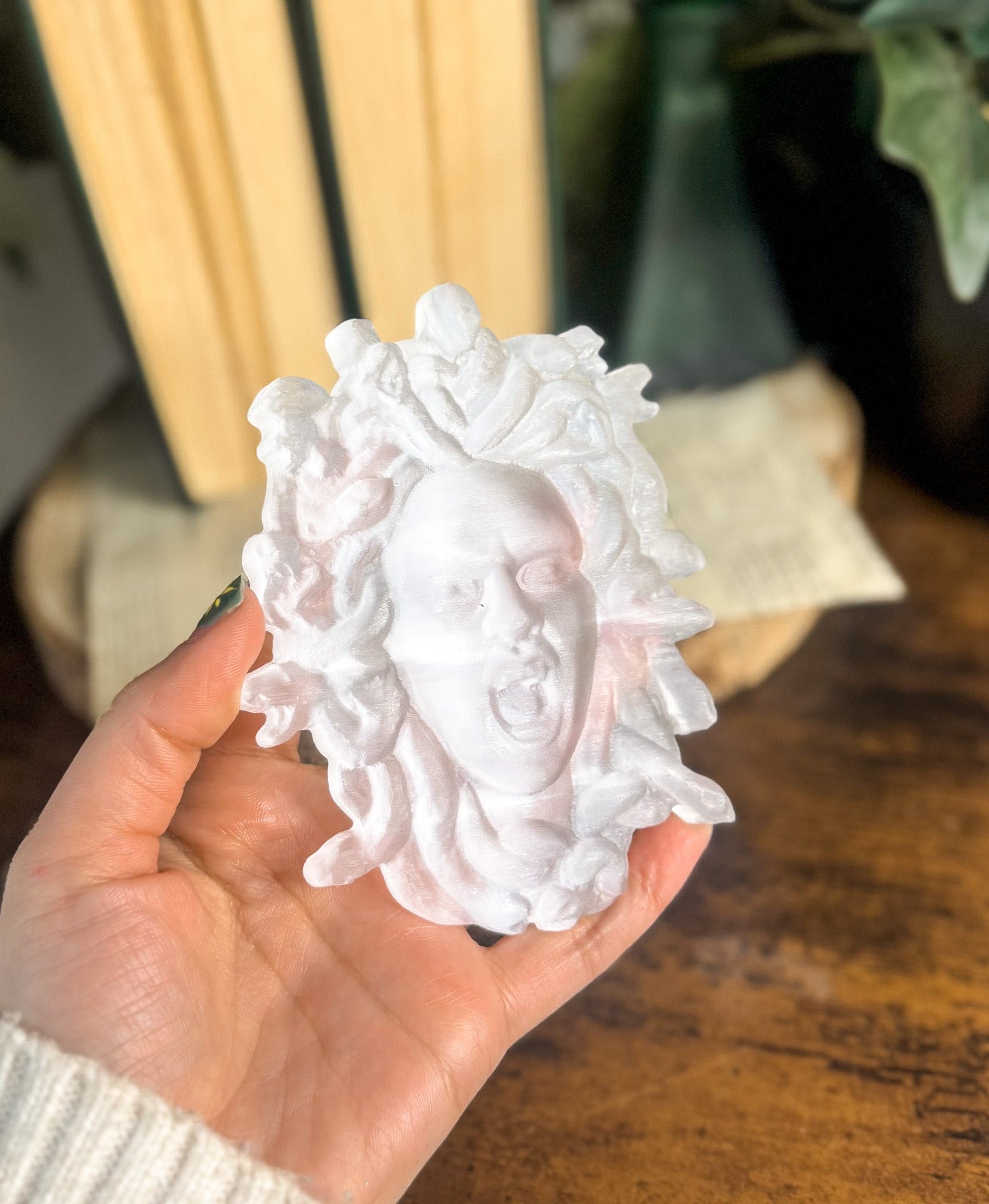Selenita con forma de medusa
