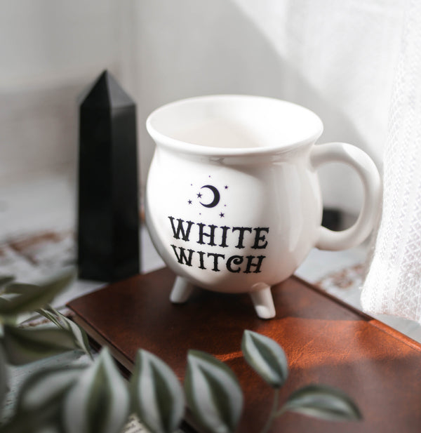 Taza caldero - White witch