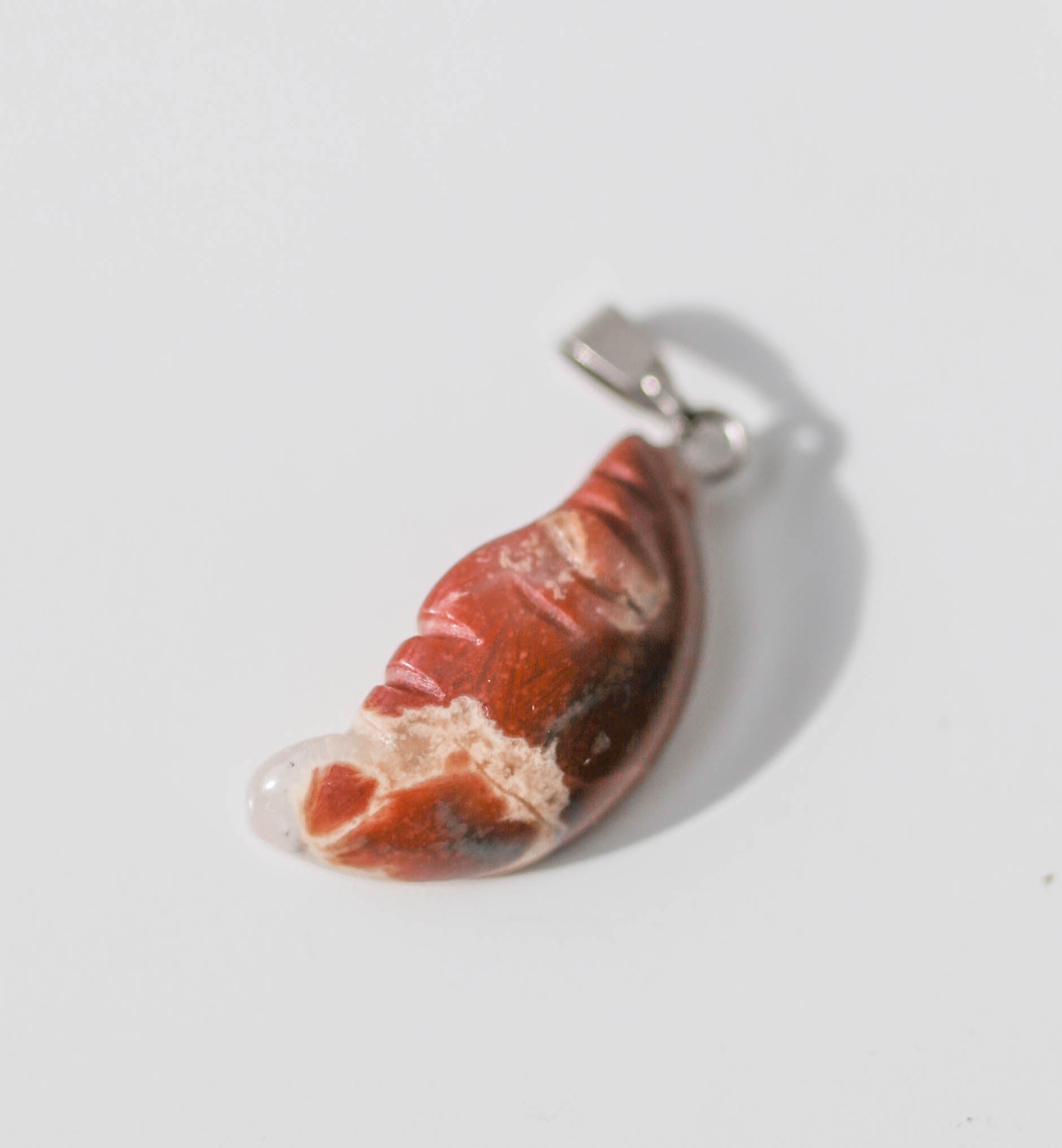Colgantes minerales con forma lunita - GreenWitchArt